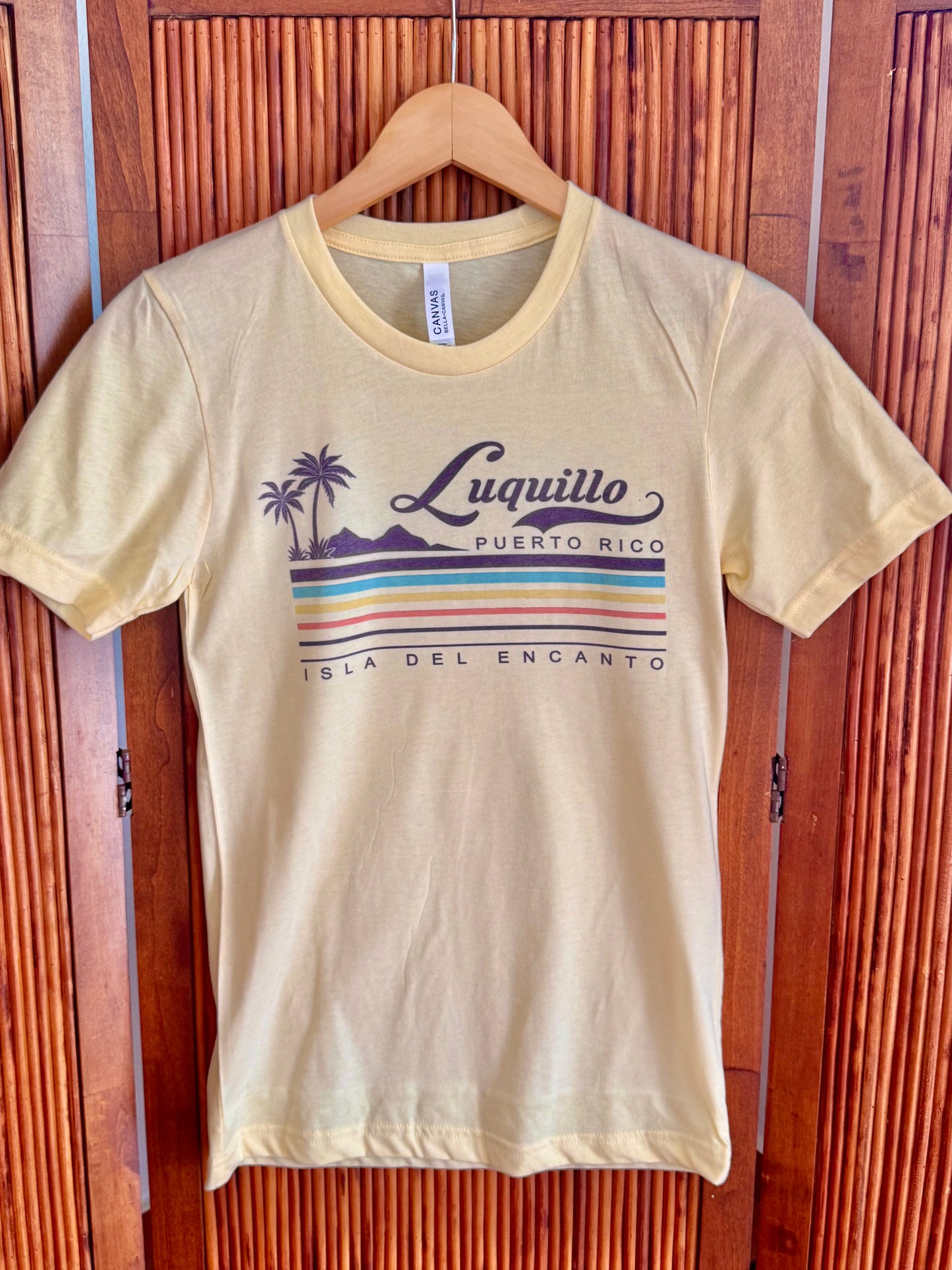 Isla Del Encanto Tee - Yellow